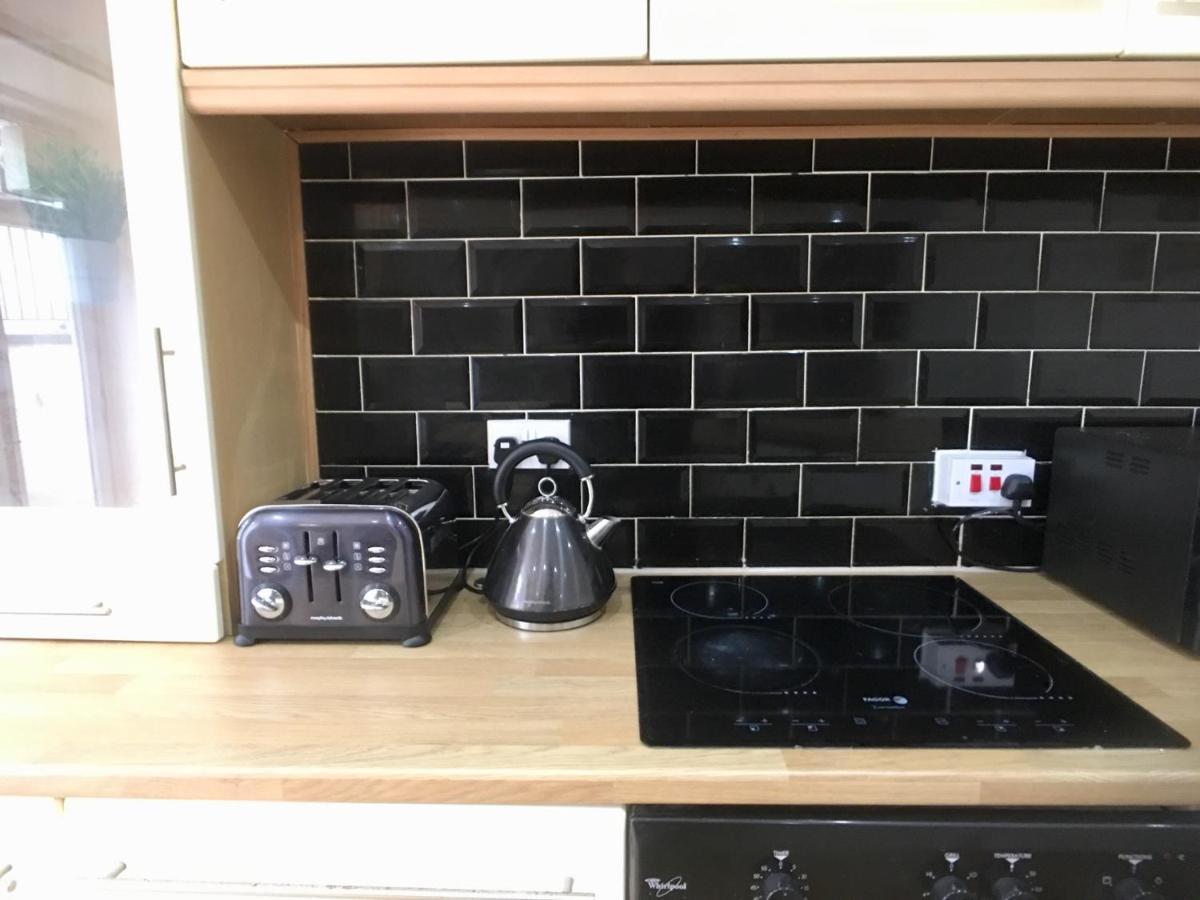Westbourne Apartment